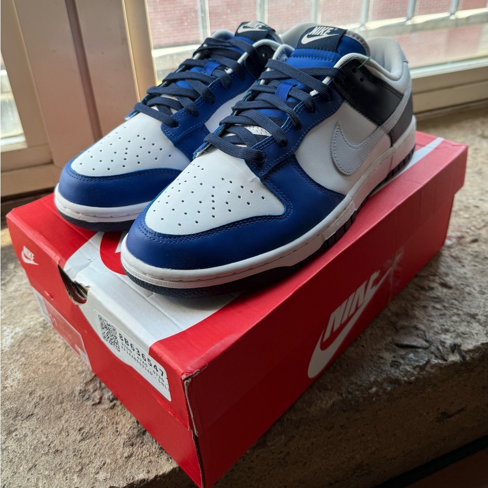Nike Dunk Low “Game Royal Navy”